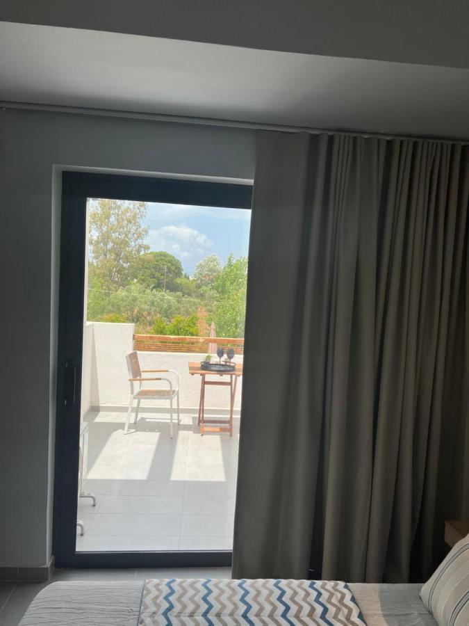 Κimiro Hotel Tsilivi Plános エクステリア 写真