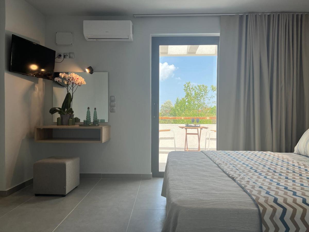 Κimiro Hotel Tsilivi Plános エクステリア 写真