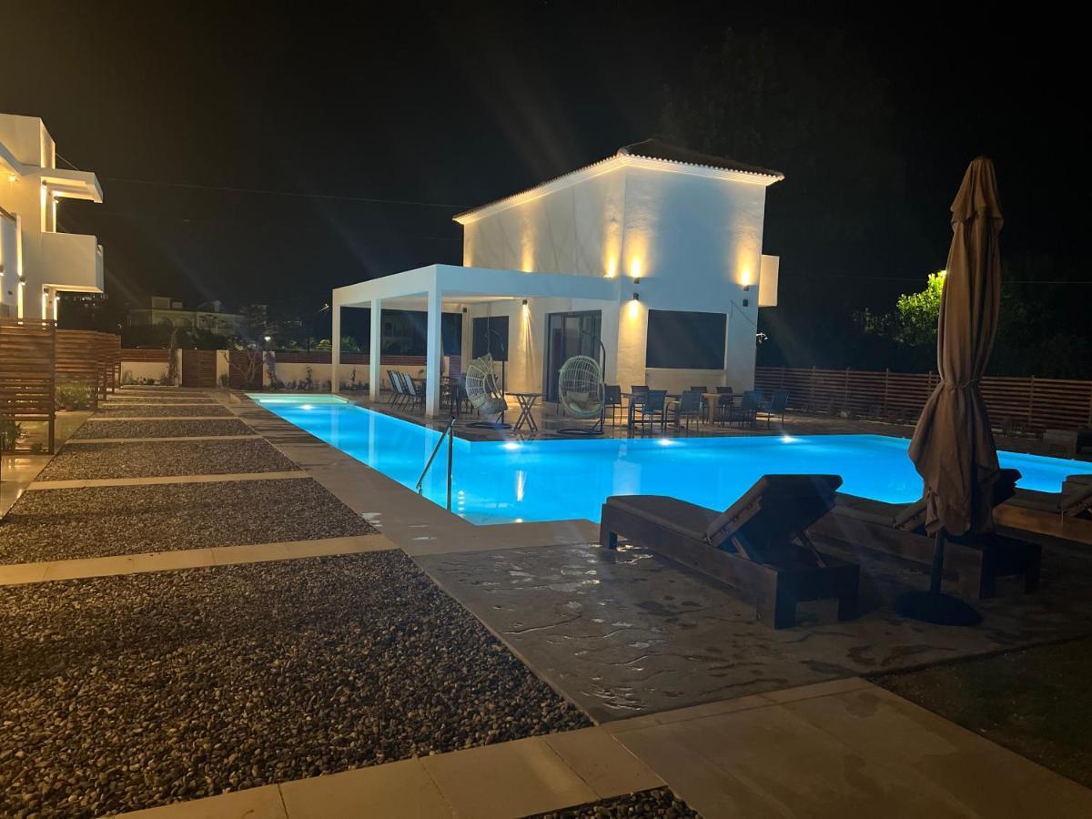 Κimiro Hotel Tsilivi Plános エクステリア 写真